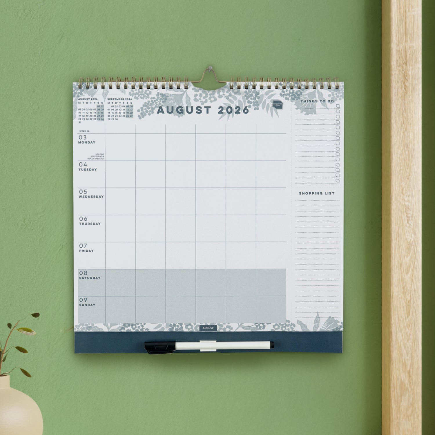 Family Weekly Planner Calendar 2026