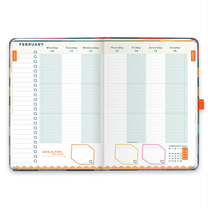 A week to view double page diary spread with a vertical layout and to do list.